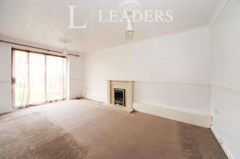 Graphic Close, Dunstable, Bedfordshire, LU6 photo 5