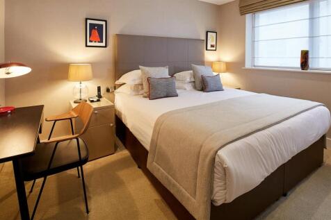 cheval-knightsbridge-deluxe-one-bedroom-03.jpg