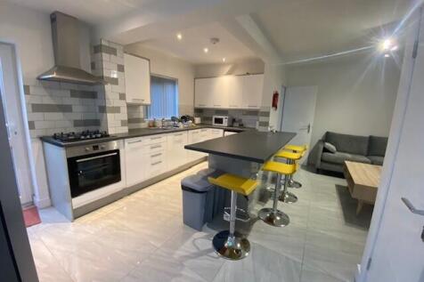 Coventry Road - 5 bed, Beeston, East Midlands, NG9 photo 2