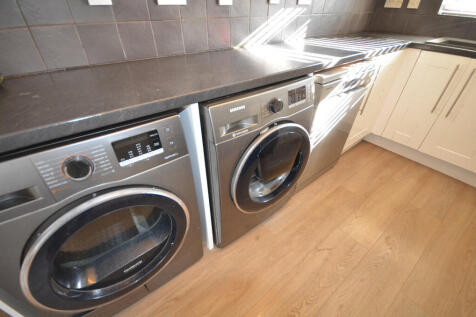 Brill Place, Milton Keynes, Buckinghamshire, MK13 photo 5