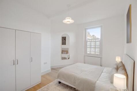 11-2dff84549-MWD-JJ-Douglas Building-11 (1).jpg