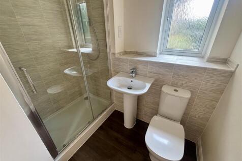 Waite House, Chaddington Strand, Swindon photo 5
