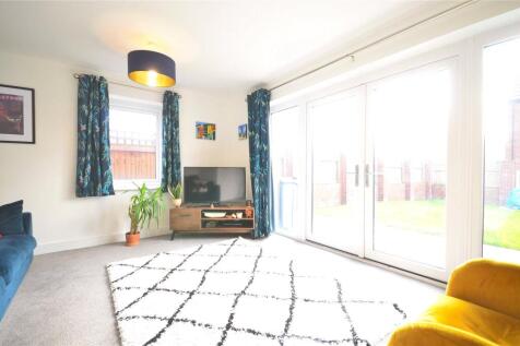 New Allen Street, Miles Platting, Manchester, Greater Manchester, M40 photo 3