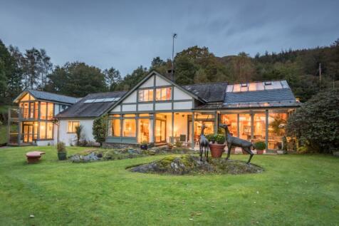 Lakeland House