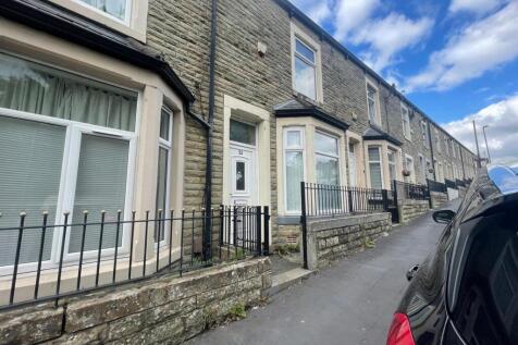 Burnley, BB11 - property photo