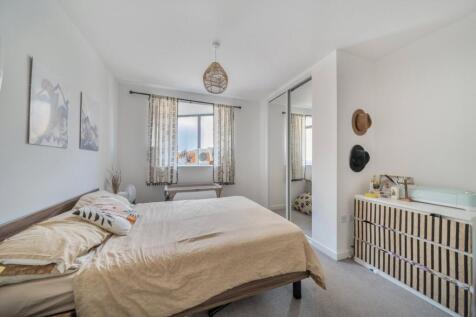 1319464-1-6866bf6...