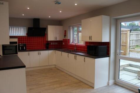  En-Suite Room- Bills Included photo 4