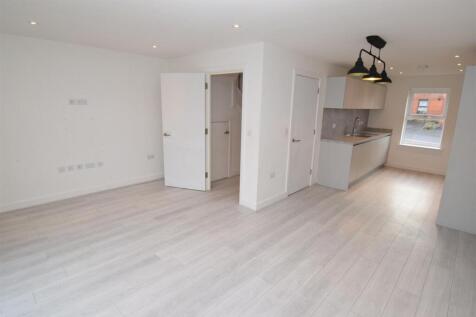 Lounge/Kitchen
