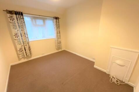 Bonham Road, Dagenham, Essex photo 5