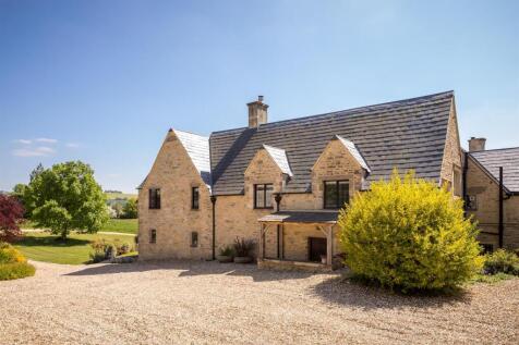110 - Dowmans Farmhouse - GL53 9QY - Web.jpg