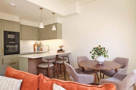 Open Plan Kitchen / Reception Room