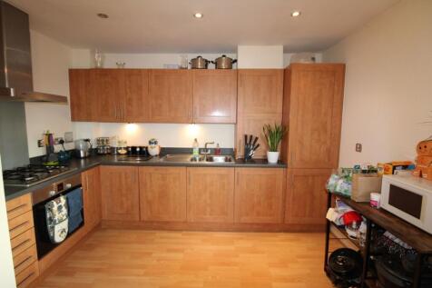 Roundway, Haywards Heath, RH16 photo 4