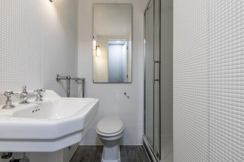 bathroom (example)