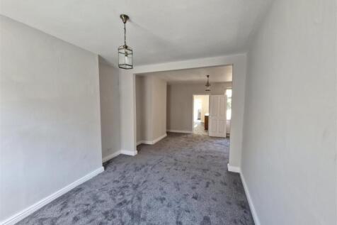 Milton Street, New Balderton, Newark photo 4
