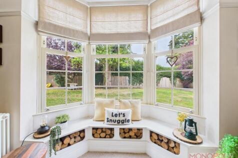 CAM04439G0-PR0118-STILL006 (1).jpg