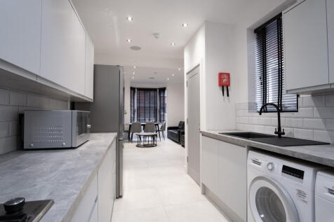 1 Bedroom House in LN2 5BW