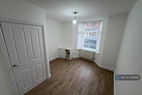 Mersey Road, Widnes, WA8 photo 3