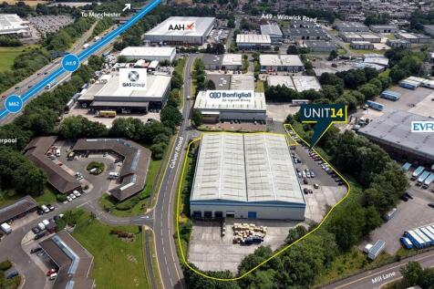 Unit 14 Calver Road-2.jpg