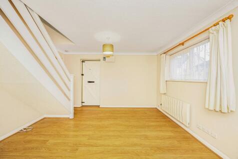 LOUNGE/KITCHEN