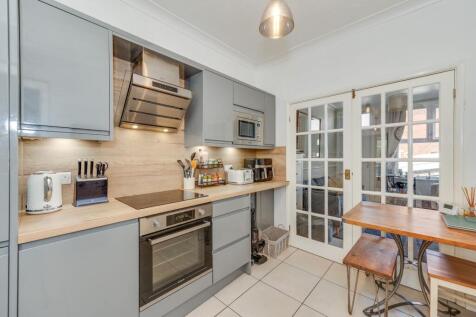 KITCHEN/DINER AND LIVING ROOM
