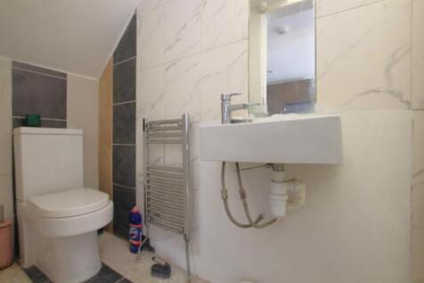Shower Room Suite