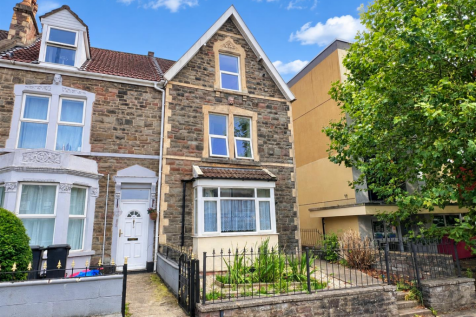1 - Block of Flats for Auction, Fishponds.png