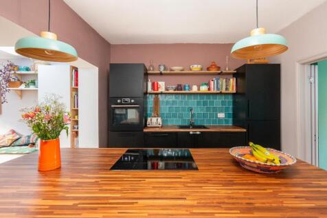 0C6RGK - Kitchen Diner F.jpg