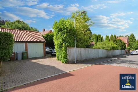 Rear Double Garag...