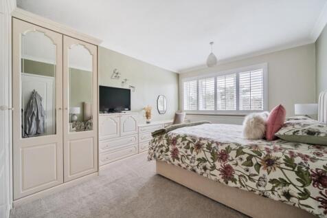 1335252-12-689fb354ef7d4