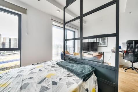 1333378-7-689085e...