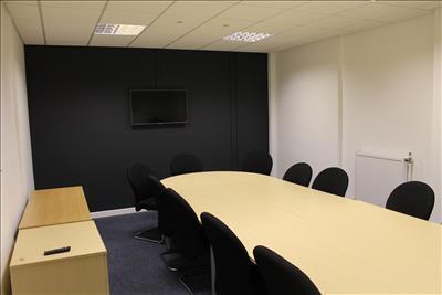 Office to rent Image 5