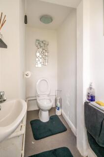 London, E12 - property photo