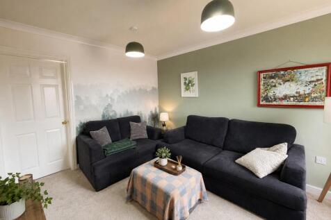 Gleneagles Court, Normanton, WF6 1WW photo 4