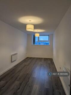 Living Area 1/2