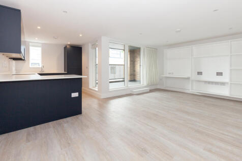 Kitchen &amp; ReceptionRoom