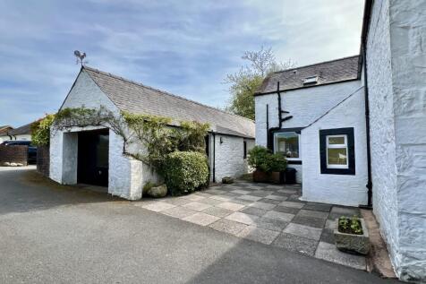 Kirkmulloch, 1 Wayside, Dalry - Williamson and Hen