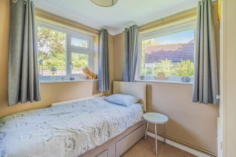 1353583-11-68c44f...