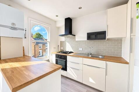 Limes Grove, London, SE13 photo 3