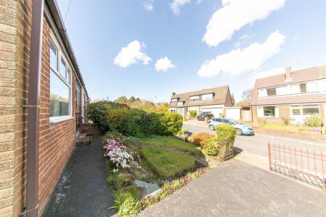 Front garden and outlook