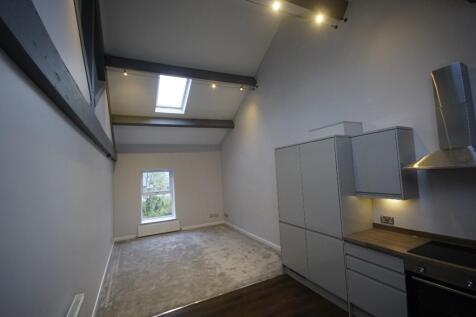 Lounge / Kitchen