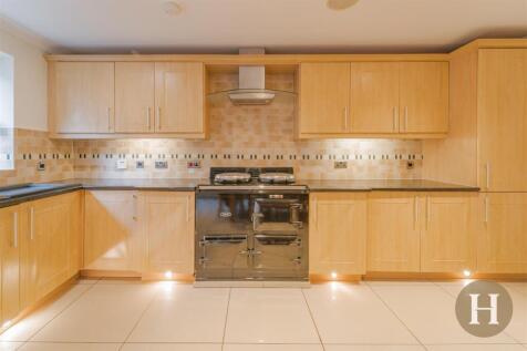 Hadleigh Estate Agents-9.jpg