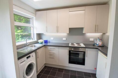 Westgate Close, Canterbury, Kent photo 5