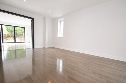 Stanwell Road photo 3