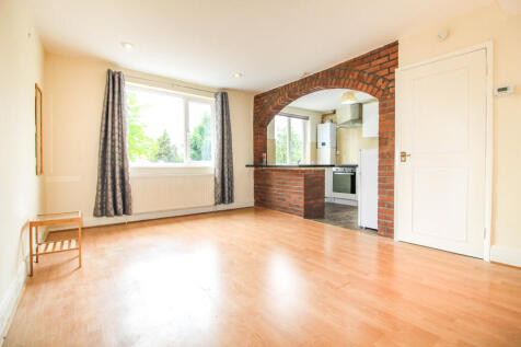 One Bedroom 1st Floor Maisonette