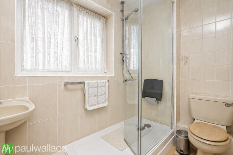 Shower / W.C.