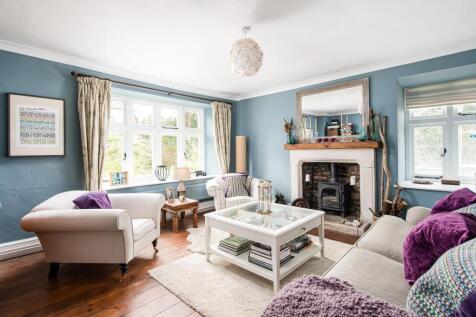 Sitting_Room_2.jpg
