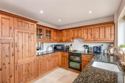 Corner Cottage-5.jpg