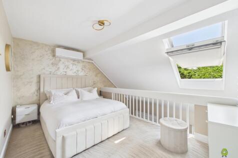 Presented by Kevin at EweMove Abbey Wood and Belve