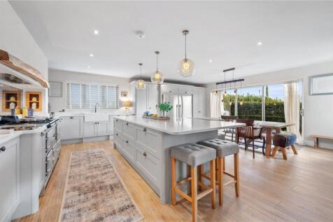 Living Kitchen A
