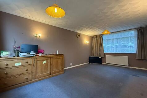 Beverley Gardens, Ashburton, Newton Abbot photo 3